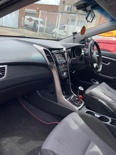 Car detailing showcase